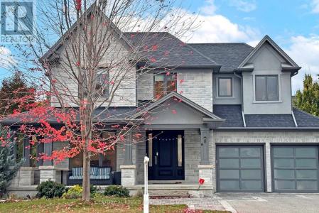 8 PARKWAY AVENUE, Markham (old Markham Village), Ontario L3P 2E8, Canadá