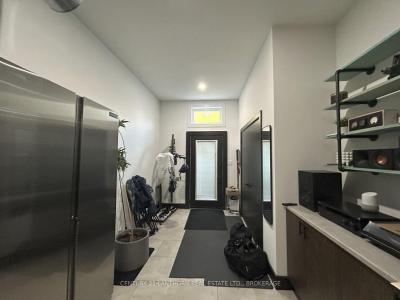 302 MONTREAL STREET, Kingston, Ontario K7K 3G8, Kanada