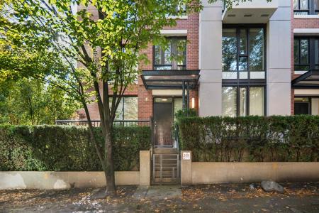 308 SMITHE STREET, Vancouver, British Columbia V6B 1S3, Canada