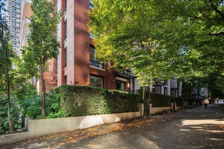 308 SMITHE STREET, Vancouver, British Columbia V6B 1S3, Canada