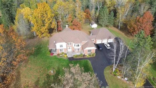 81 WOODLAND HILL, Perth-Andover-, New Brunswick E7H 5H4, Canada