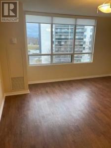 1056 QUEENS AVENUE, Oakville (cp College Park), 安大略省 L6H 6R3, 加拿大