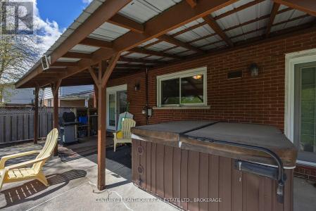 58 CLIFF CRESCENT, Kingston (central City West), Ontario K7M 1A8, Canadá