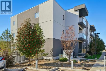 114 720 BALTZAN BOULEVARD, Saskatoon, Saskatchewan S7W 0W6, Canada