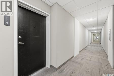 114 720 BALTZAN BOULEVARD, Saskatoon, Saskatchewan S7W 0W6, Canada