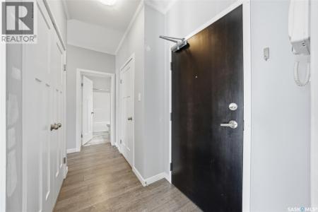 114 720 BALTZAN BOULEVARD, Saskatoon, Saskatchewan S7W 0W6, Canada