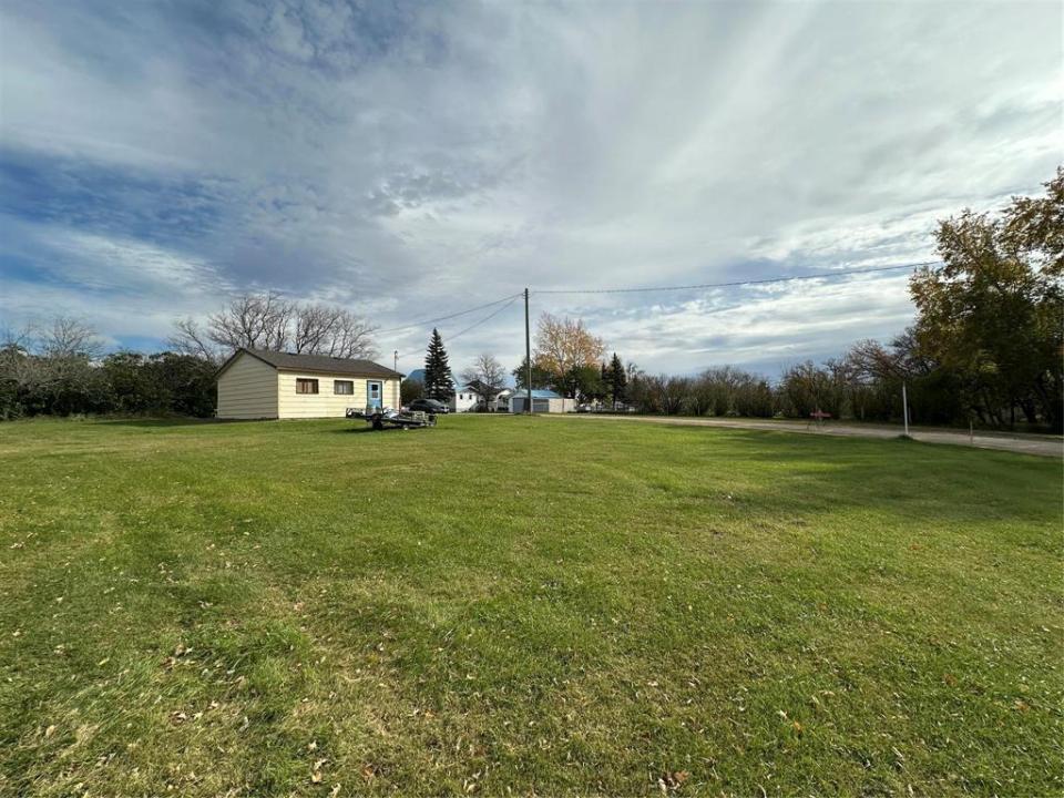 0 SOUTH RAILWAY STREET, Arden, Manitoba R0J 0B0, Canada