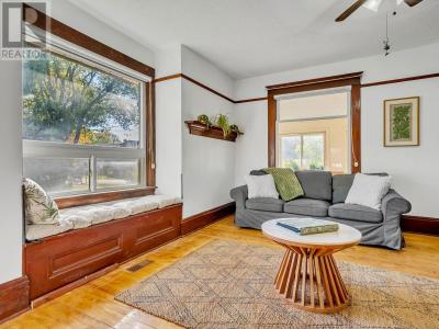 49 CONSECON STREET EAST, Prince Edward County (wellington Ward), Ontario K0K 3L0, Canada