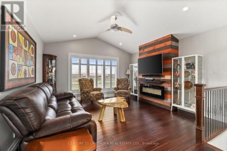 32 STINSON BLOCK ROAD, Prince Edward County (hillier Ward), Ontario K0K 1T0, Canadá