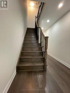 6 FANNY GROVE WAY, Markham (greensborough), 安大略省 L6E 0T7, 加拿大