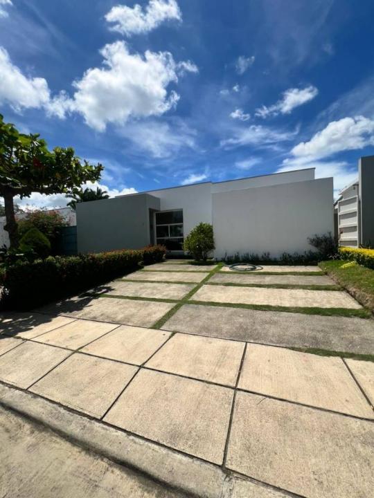 Las Colinas Managua, Managua 00001, Nicaragua