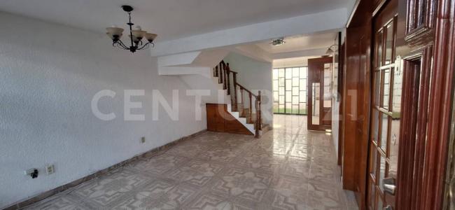 Valle Danubio 218,, Nezahualcoyotl, メヒコ州 57100, メキシコ