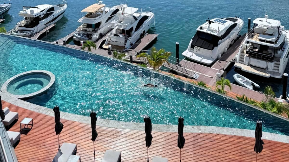 Shark Tower S/N,, Cancún/Benito Juárez, Quintana Roo 77500, Mexiko