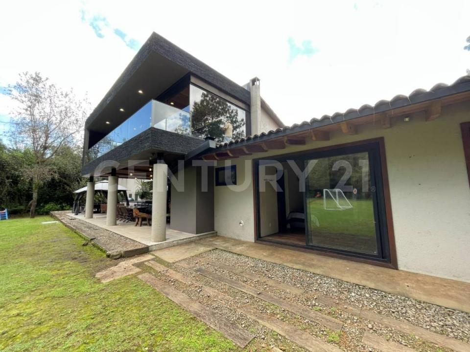 Santana S/N,, Valle De Bravo, Stato Del Messico 51200, Messico