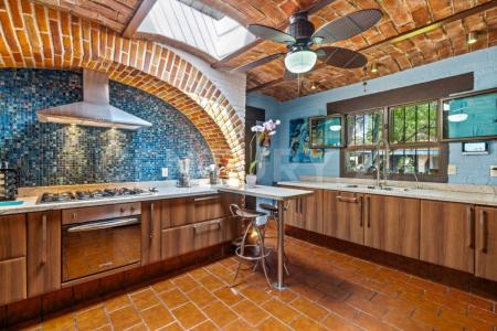 Av. B 656,, Zapopan, 哈利斯科 45150, 墨西哥