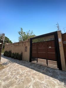 Avenido Silvio Marincovik Barrio Rico , Este, Santa Cruz 00001, Bolívia