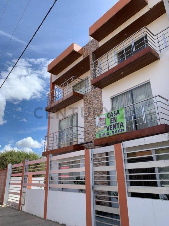 CALLE NESTOR PAZ GALA SIN NRO MUNICIPIO DE YOTALA , 수크레, Chuquisaca 00001, 볼리비아