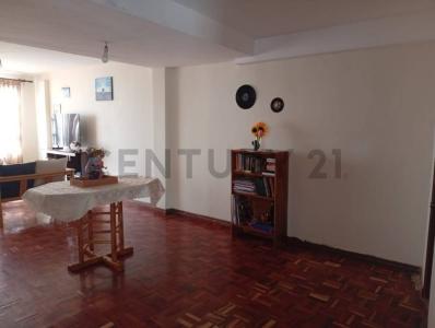 INCA LLOJETA,INGRESANDO CALLE J a una cuadra MAX FERNANDEZ , La Paz, La Paz 00001, Bolivien