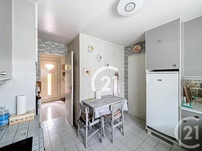 Villiers Le Bel, Île-de-France 95400, Pháp