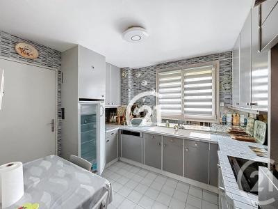 Villiers Le Bel, Île-de-France 95400, Pháp