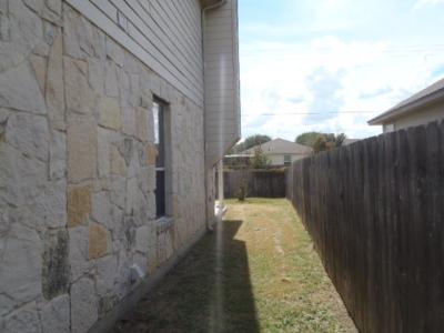 2524 Fayette Dr, New Braunfels, Texas 78130, USA