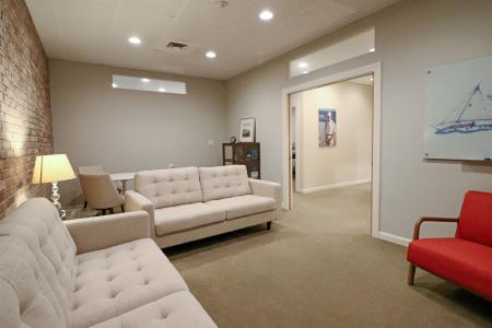 10 Vaughan , 208, Portsmouth, New Hampshire 03801