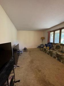 50739 Pleasant Street, Dowagiac, Michigan 49047