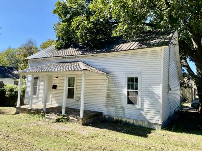 112 N 5th Street, Paris, Arkansas 72855, Amerika Birleşik Devletleri