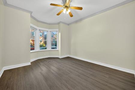 1922 N Whipple Street , 1, Chicago, Illinois 60647, Stati Uniti