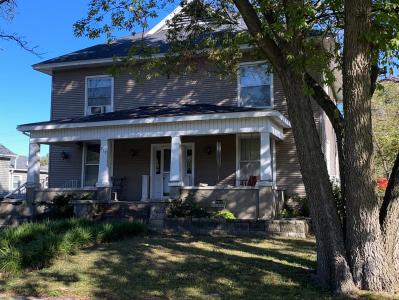 213 Jasper Street, Aurora, Missouri 65605