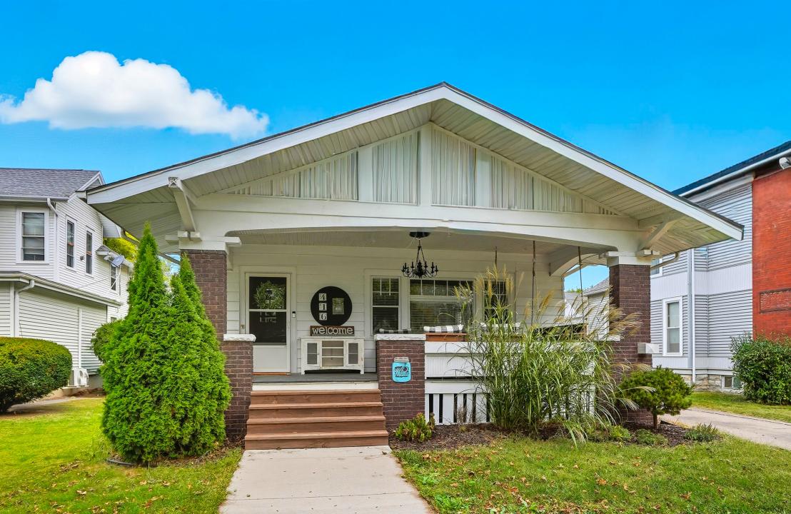 416 W Washington Blvd., Washington, Iowa 52353