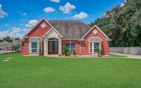 10202 Brighton Lane, Houston, Texas 77031