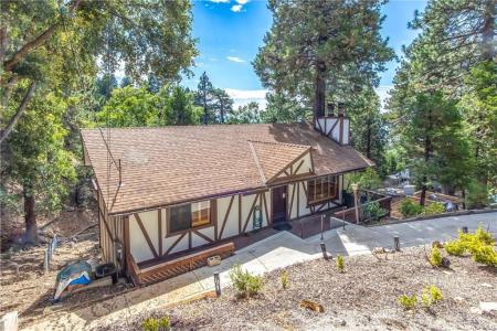 30919 All View Drive, Running Springs, 캘리포니아 92382, 미국