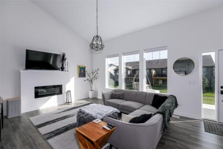 9140 Spring Crest Lane, West Des Moines, Iowa 50266, États-Unis