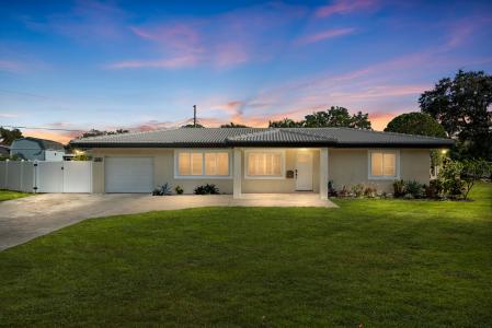 4681 Shore Acres Blvd. NE, St. Petersburg, Florida 33703, Amerika Birleşik Devletleri