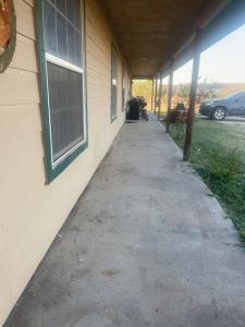 202 Blue Bell Court, Weatherford, Texas 76088, HOA KỲ