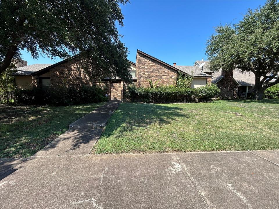 3910 Saint Christopher Lane, Dallas, Texas 75287, Estados Unidos