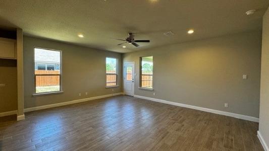 1907 Legacy Drive, Cleburne, تكساس 76033, الولايات المتحدة