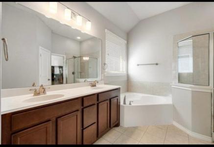 1212 Trumpet Drive, Fort Worth, 德克薩斯州 76131, 美國