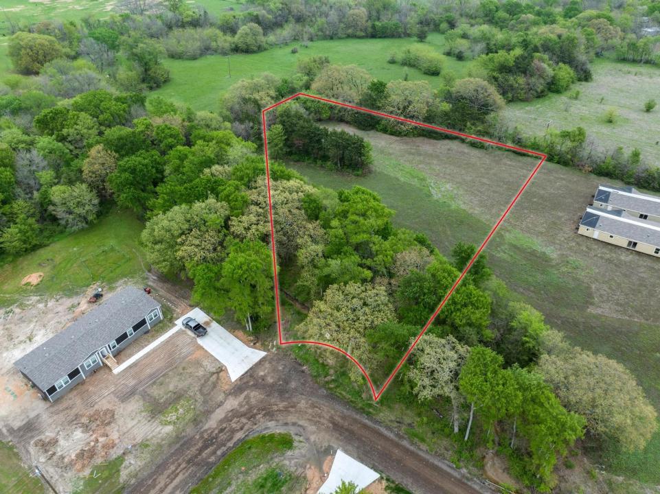 211 Largo Street, Bonham, Техас 75418, Соединенные Штаты