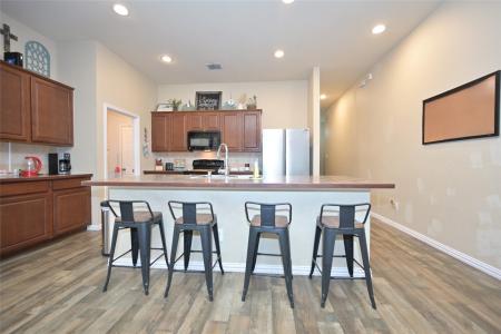 741 W Bend Boulevard, Burleson, Texas 76028, Stati Uniti