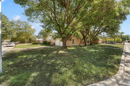 5812 Lance Court, Haltom City, Texas 76148, États-Unis