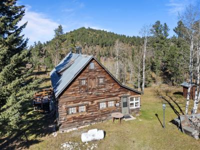 10166 Lap Circle Road, Lead, SD 57754, USA