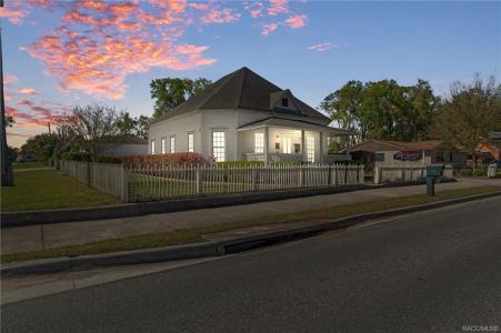 401 Tompkins Street, Inverness, Floride 34450, États-Unis