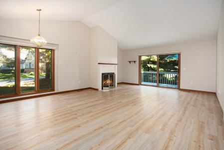 213 Raintree Circle, Kalamazoo, Michigan 49006, États-Unis