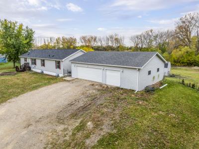 815 N 40th St, Clear Lake, Iowa 50428, HOA KỲ