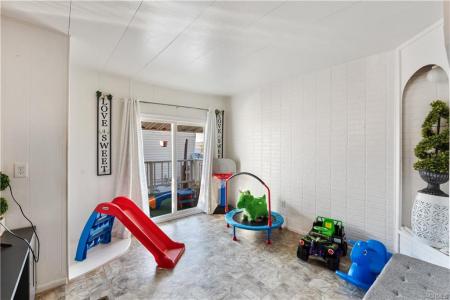 1000 Windy pass # 146, Barstow, California 92311