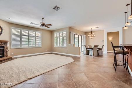 17951 W Sammy Way, Surprise, Arizona 85374, USA