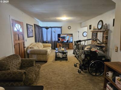 2238 Marion St, NorthBend, Oregon 97459, États-Unis