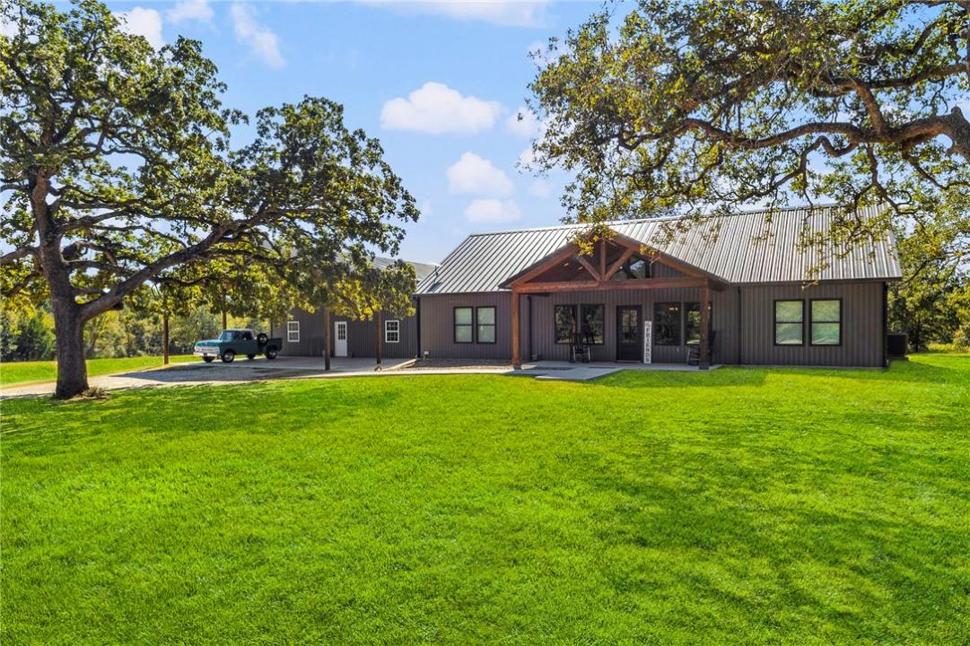 7196 S County Road 458, Normangee, Texas 77871